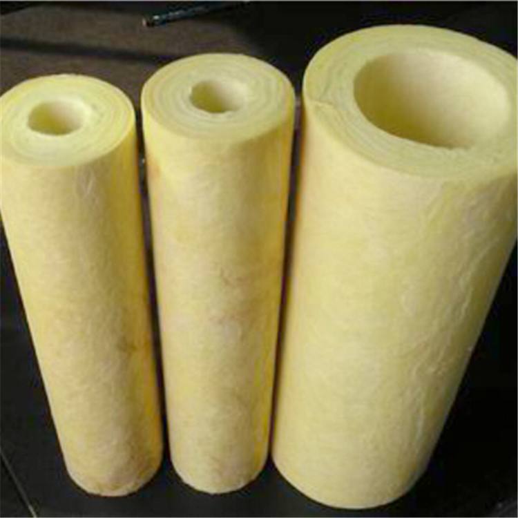 Use of glass wool products in air conditioning thermal insulation