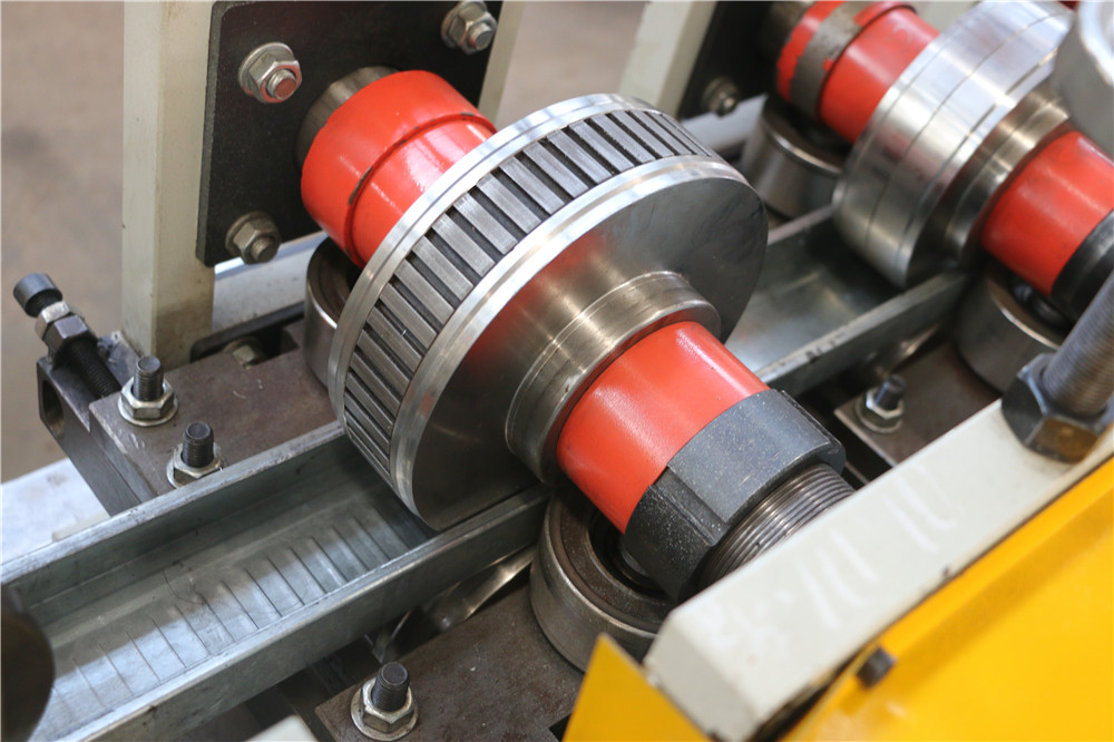 Gypsum board profile machine production line for cd ud cw uw