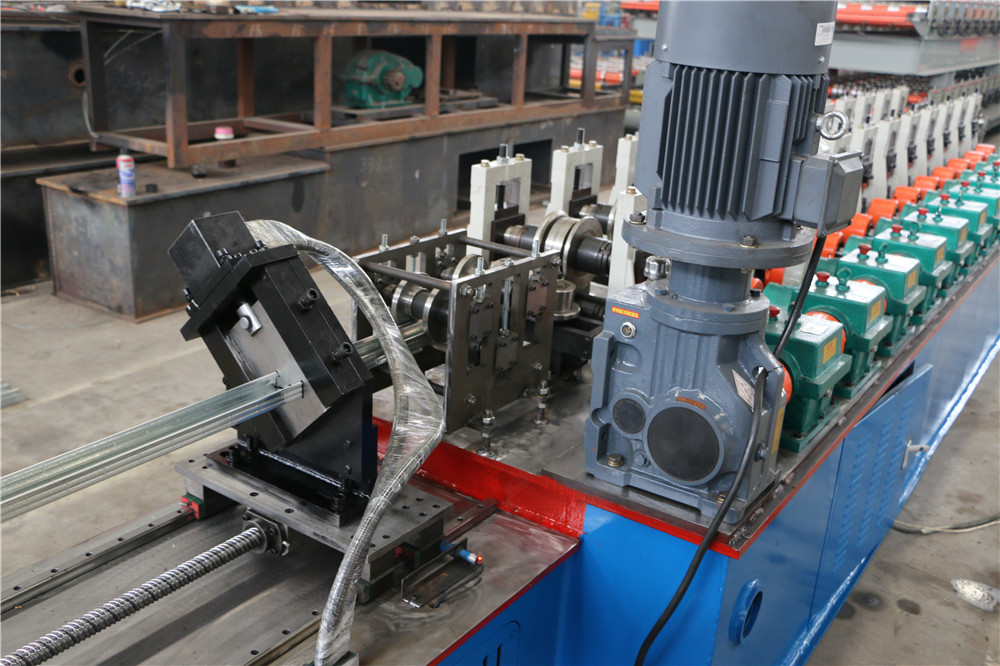 light keel cd ud roll forming machine export to turkey