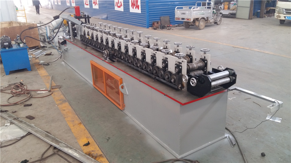 High end Steel Roller Shutter Door Iron Steel Rolling Shutter Door Slats Roll Forming Machine Prices